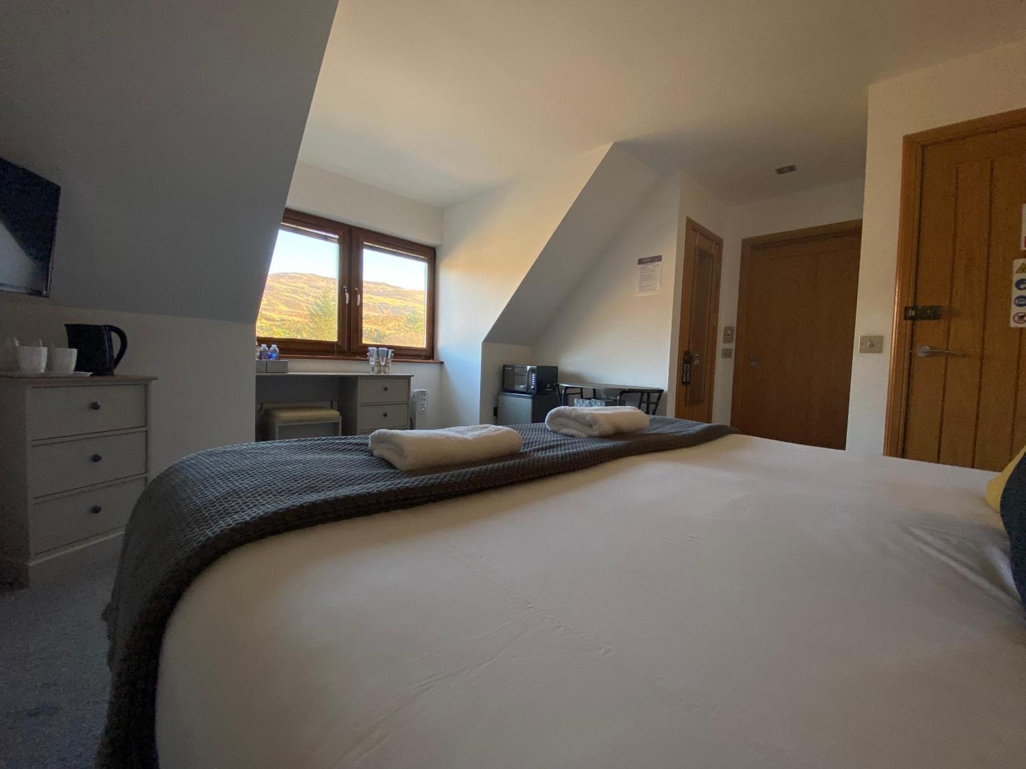פורט ויליאם Highland Stays - Ben View Double Rooms חדר תמונה